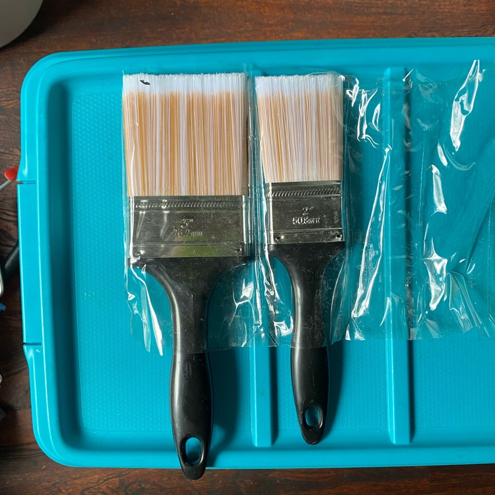 Paint brushes